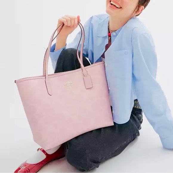COACH City Zip Top Large Leather Tote Carnation Blush Pink Shoulder Bag - Picture 1 of 16